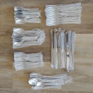 Vintage Royal Vienna Studio 65 Piece Shell Design Flatware Set 18/10 Stainless